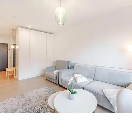 Polanki Aqua Z Bezplatnym Basenem, Bawialnia, Parkingiem I Fitness Appartement Kołobrzeg